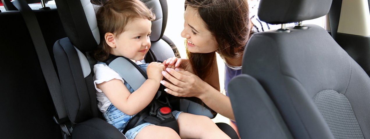 كيفية القيادة مع وجود طفل في السيارة؟