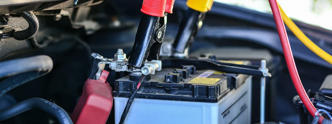 Signs That Your Car's Battery Is Likely to Collapse