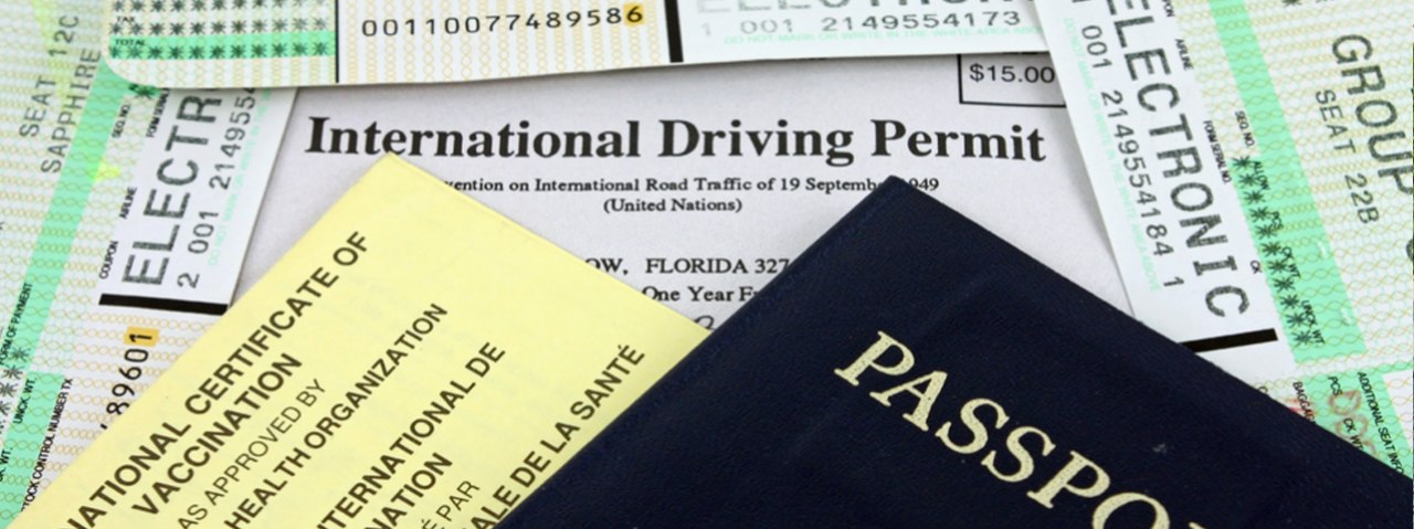 Top 5 Advantages of Driving with an International Driver’s License in Dubai