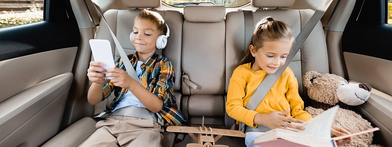 Five Ways to Entertain Your Back-Seat Travelers