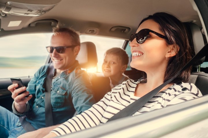 5 Priceless Tips for Choosing the Right Pair of Sunglasses for Driving in the UAE