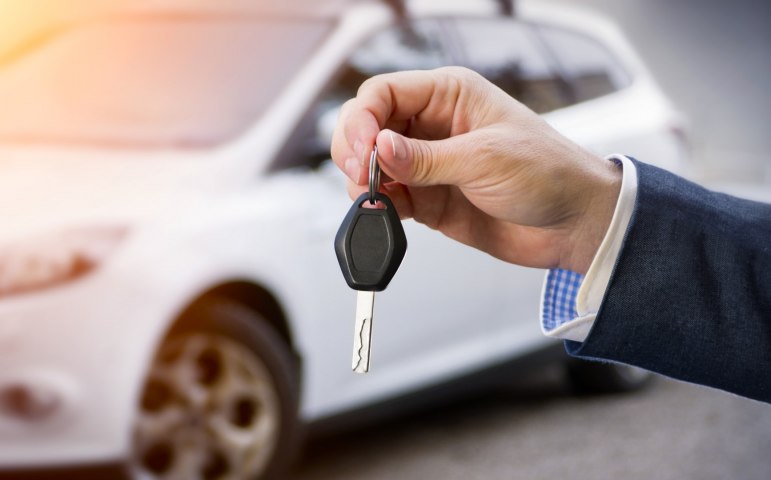 Five Key Initiatives You Can Take to Save on Rental Car Costs in Dubai